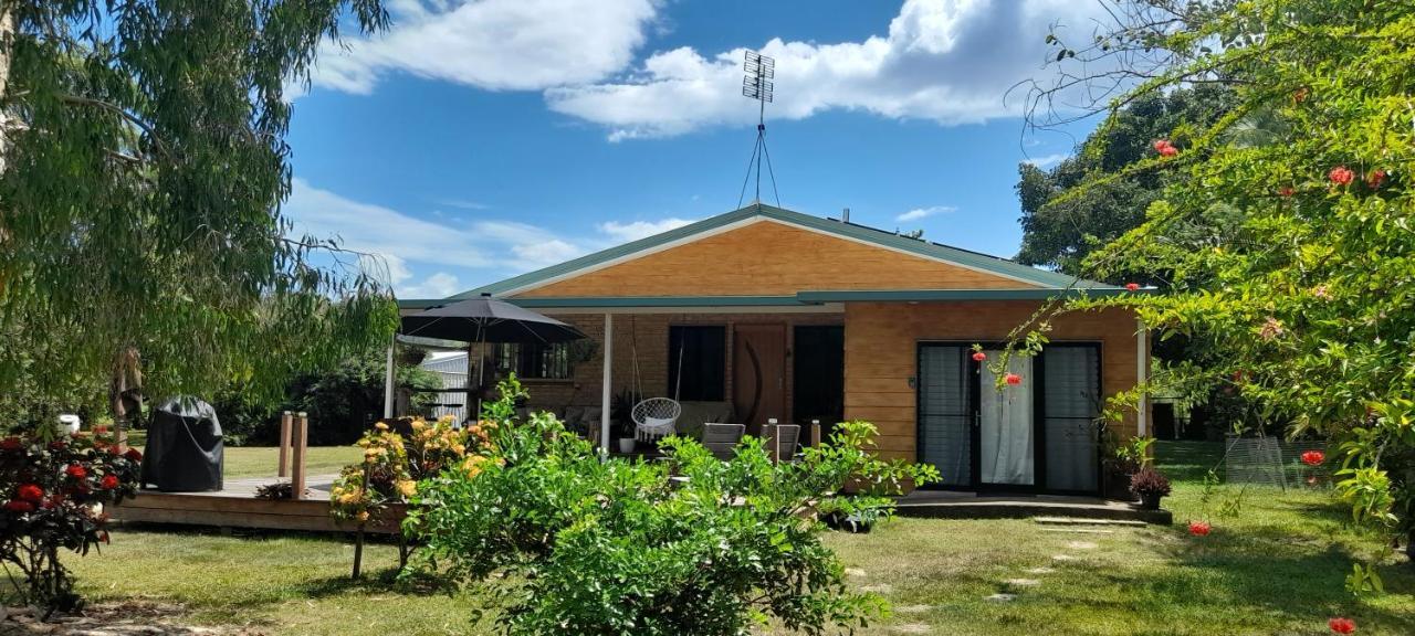 Figtree Cottage - Homestay - Yeppoon Exterior foto